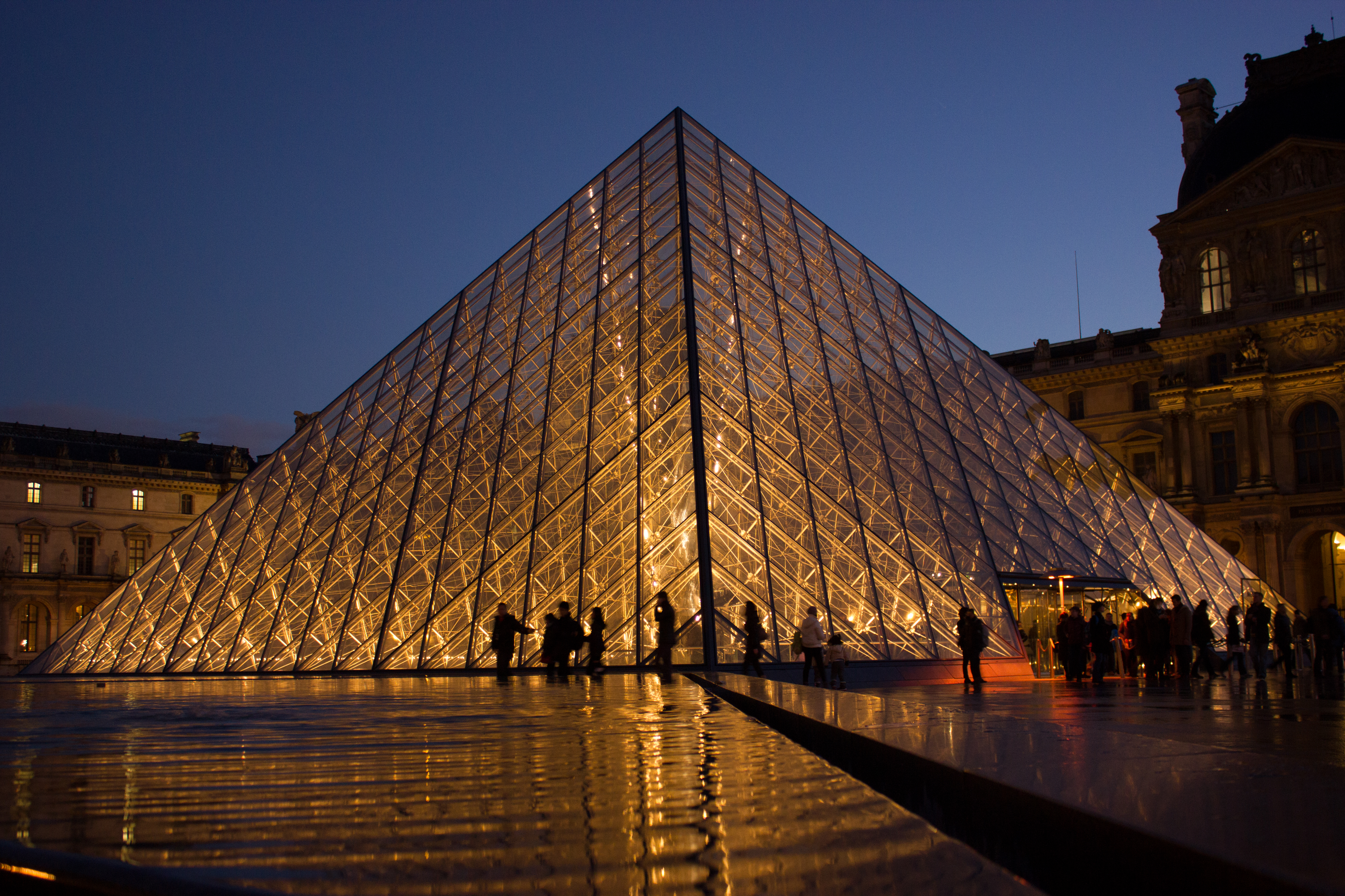 Louvre Wikipedia