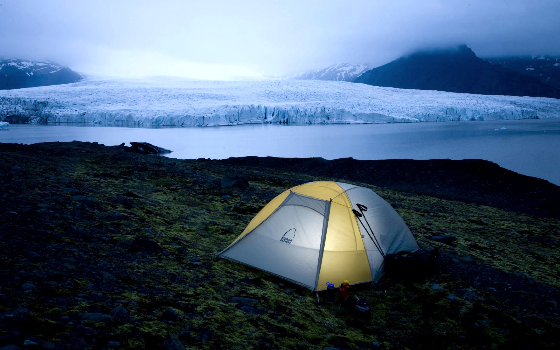 Camping In Iceland National Park Wallpaper HD