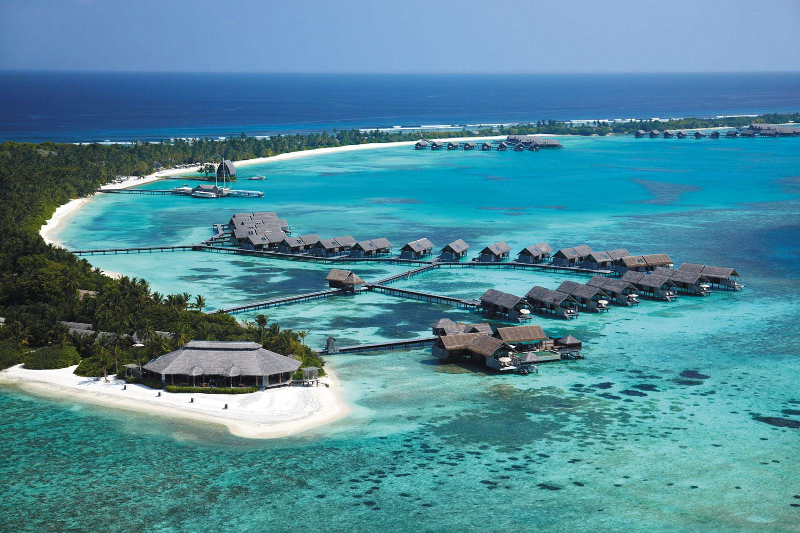 Shangri La Resort Maldives Wallpaper HD