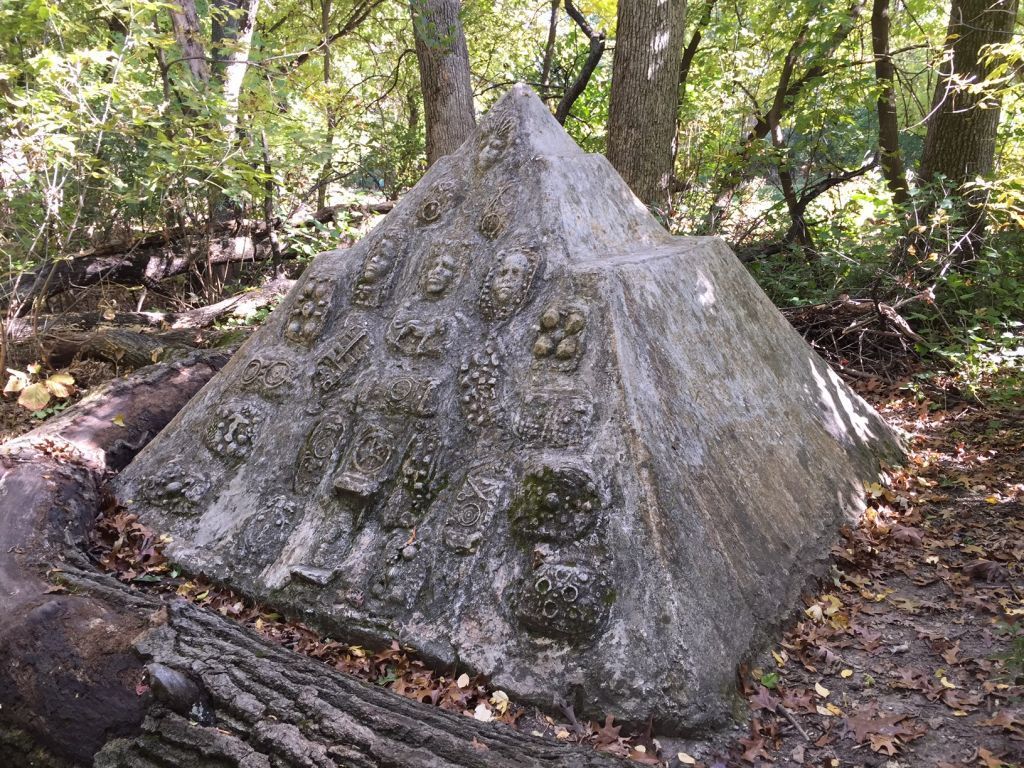 Just Ask Us What S The Story Behind Hoyt Park Pyramid
