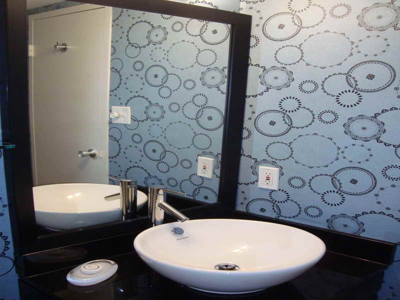 [50+] Lowe's Wallpaper for Bathrooms on WallpaperSafari