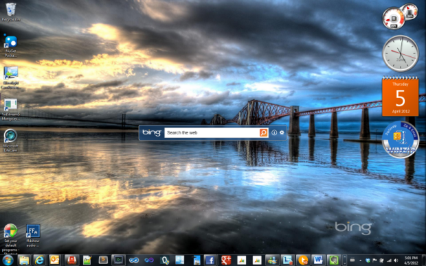 The Daily Bing Photo And A Handy Search Box As Your Windows Desktop