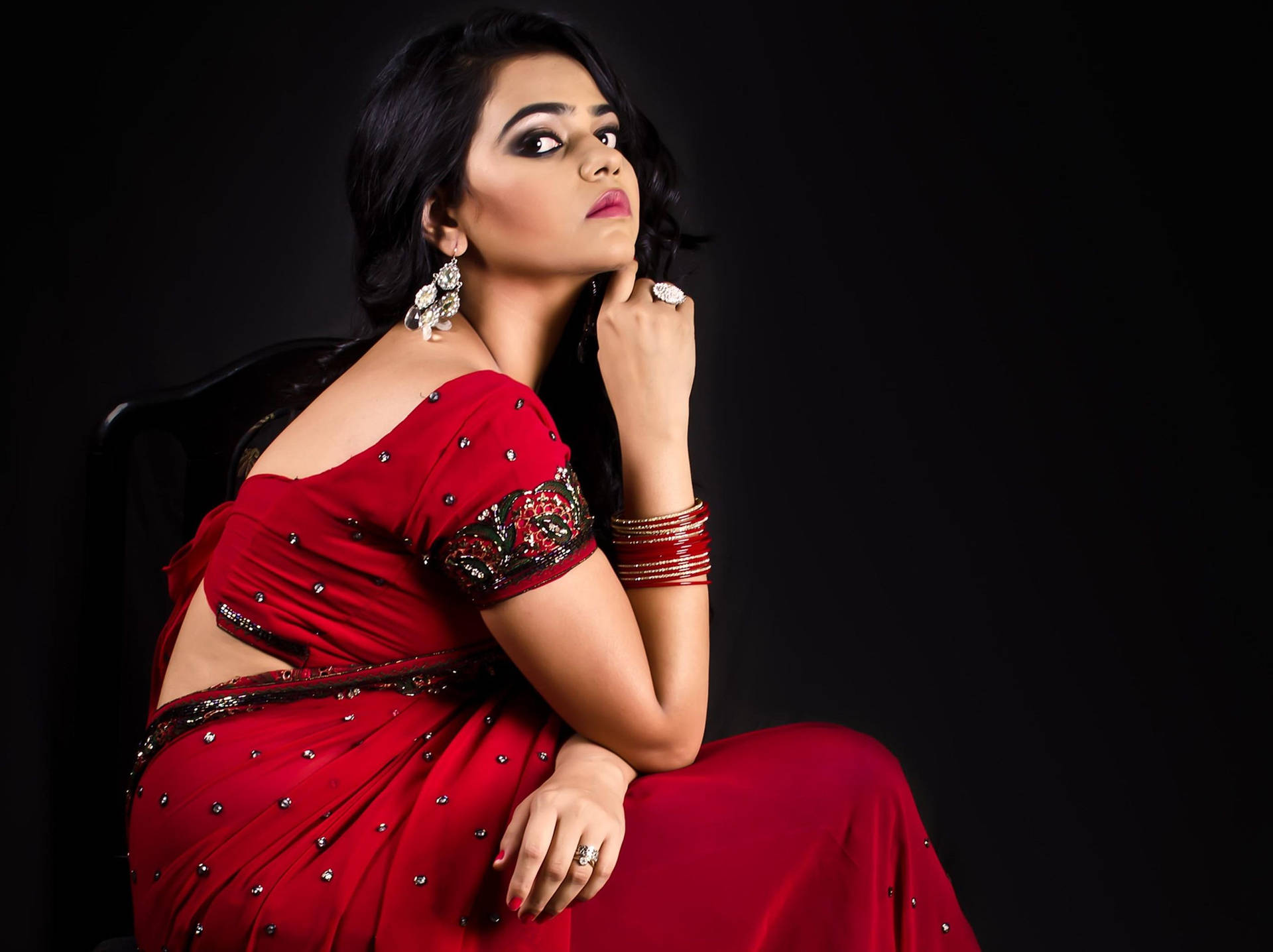 Indian Girl Wallpaper