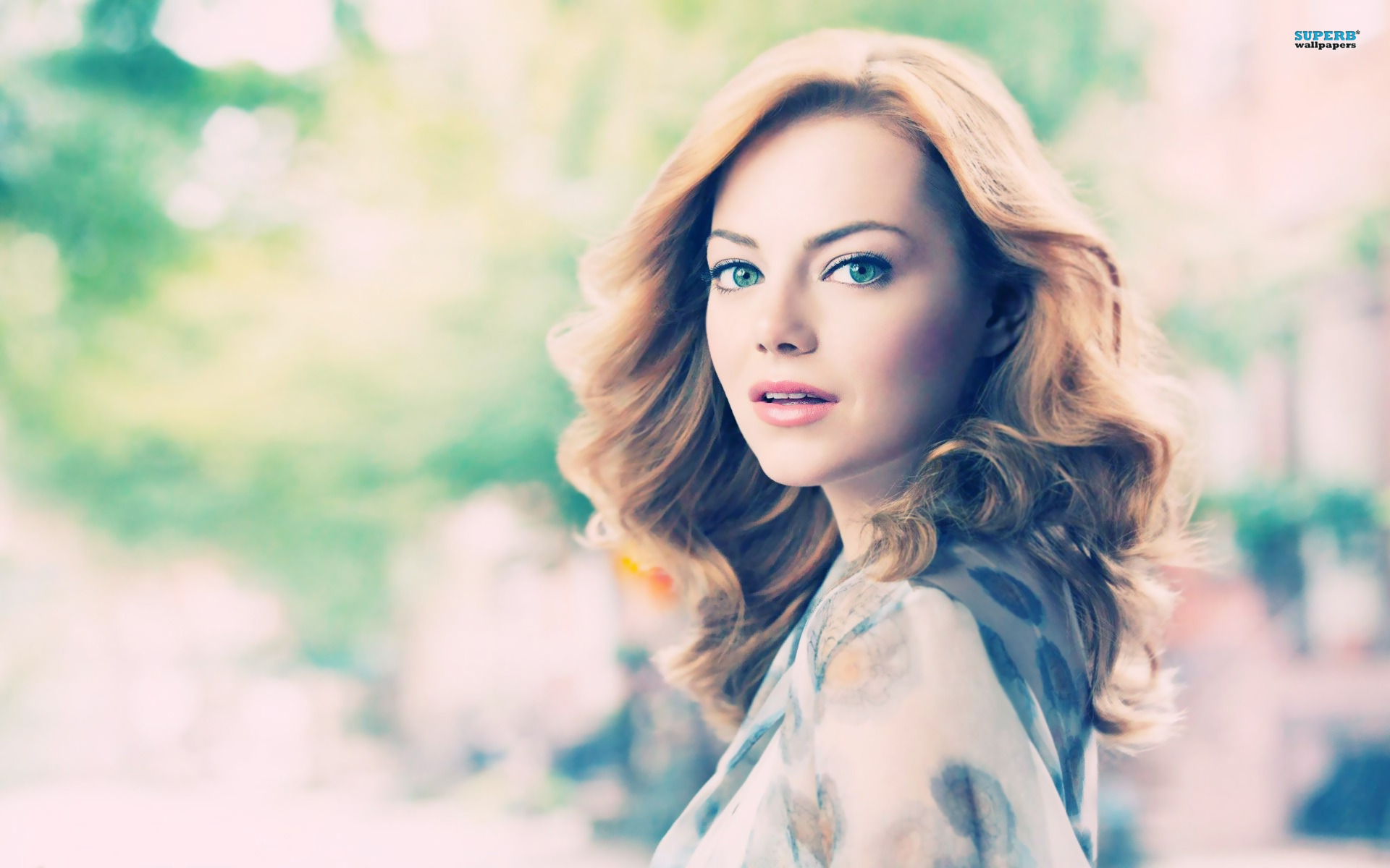Emma Stone Wallpaper High Resolution And Quality