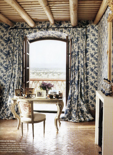 Without Decorators Matching Curtains And Wallpaper Instant Drama