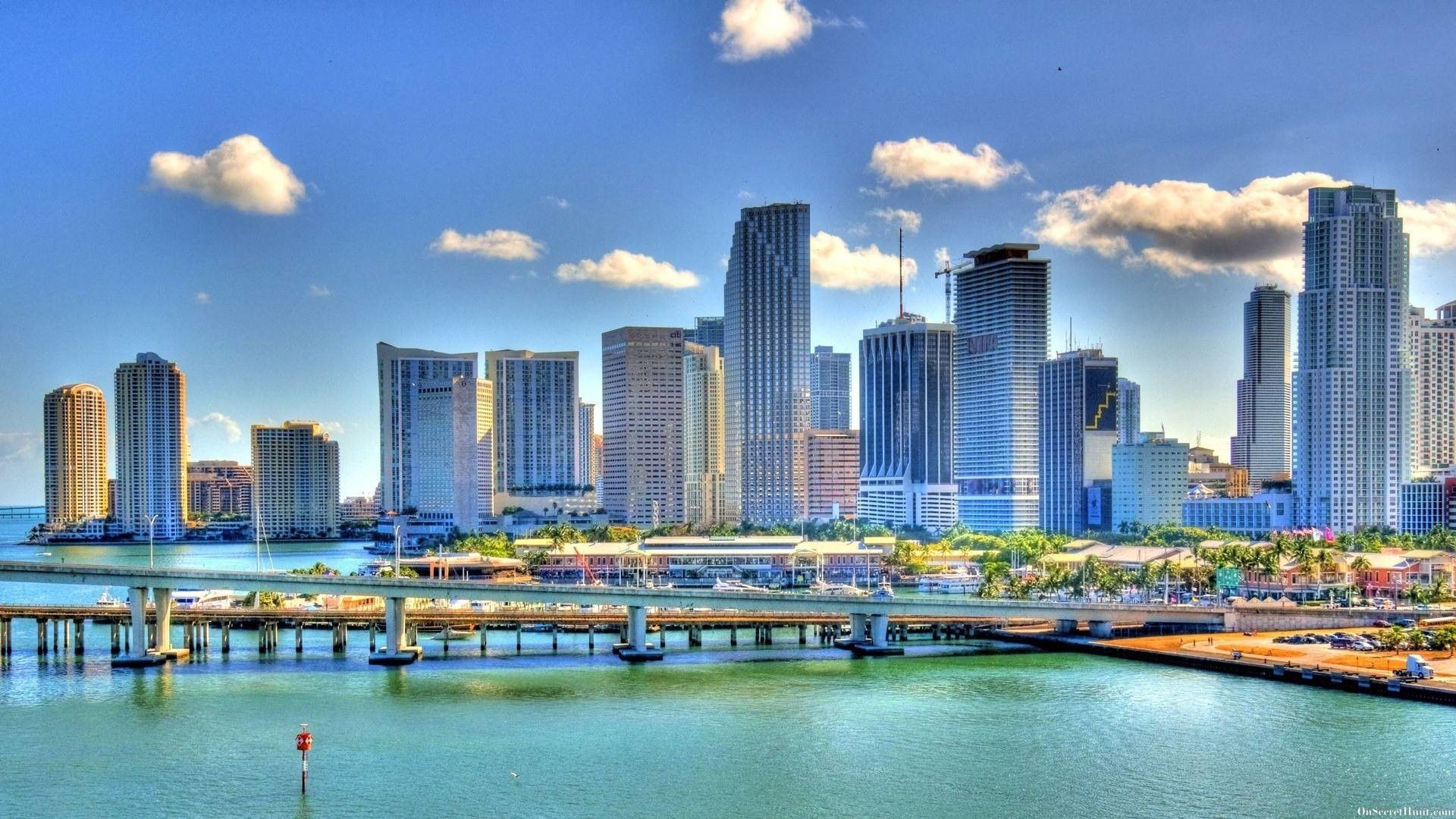 Miami Skyline Wallpaper Top Background