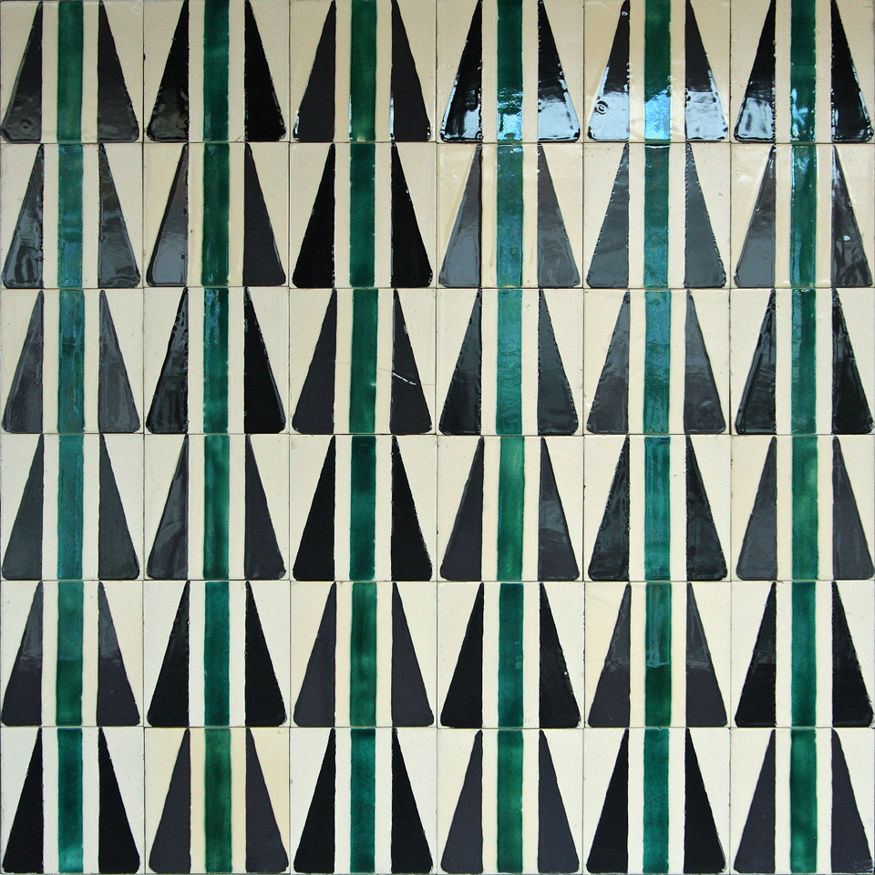 poledros Wallpaper groups Portuguese tiles Lisbon Museu Nacional 960x960