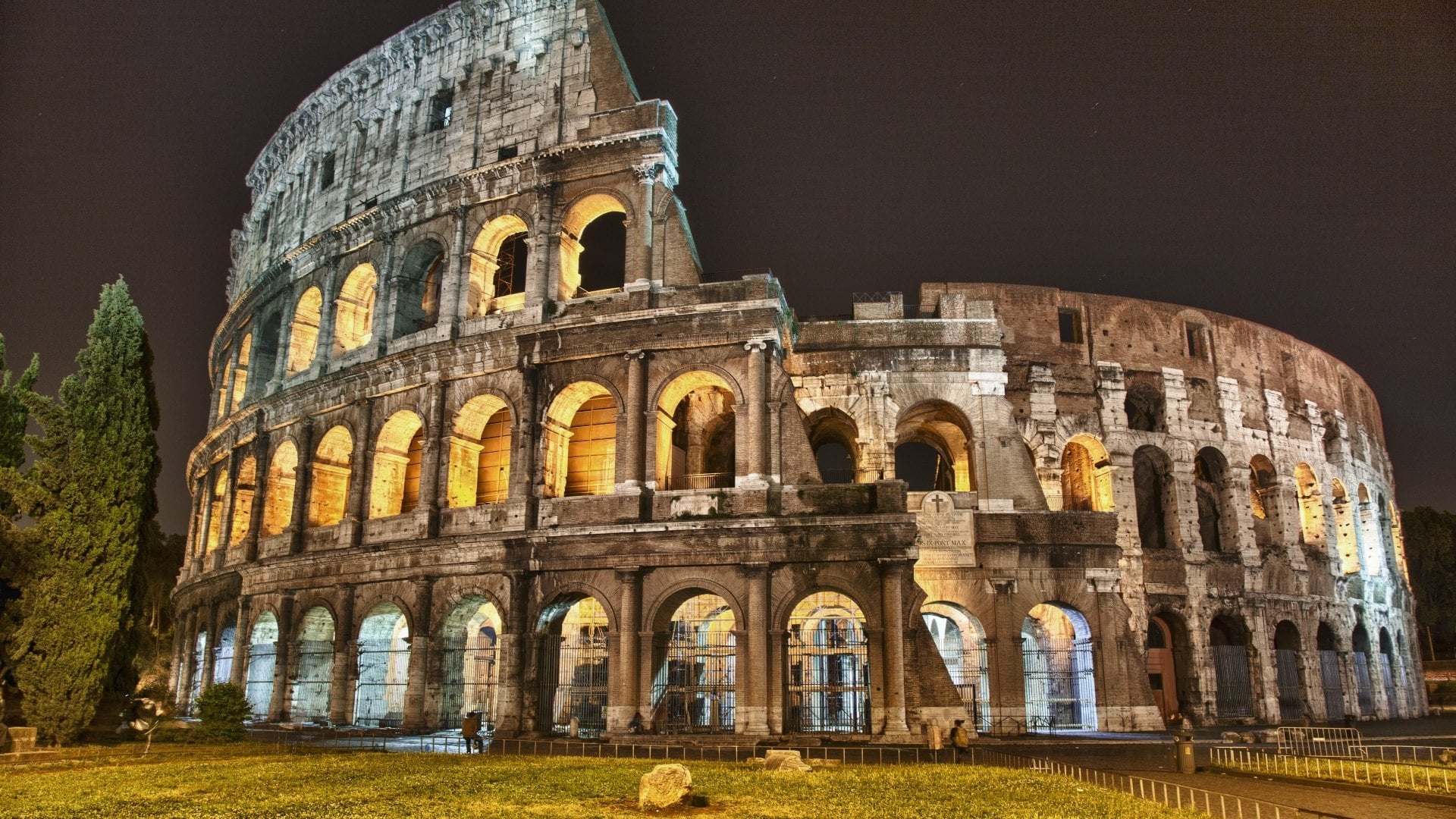 Colosseum Wallpaper