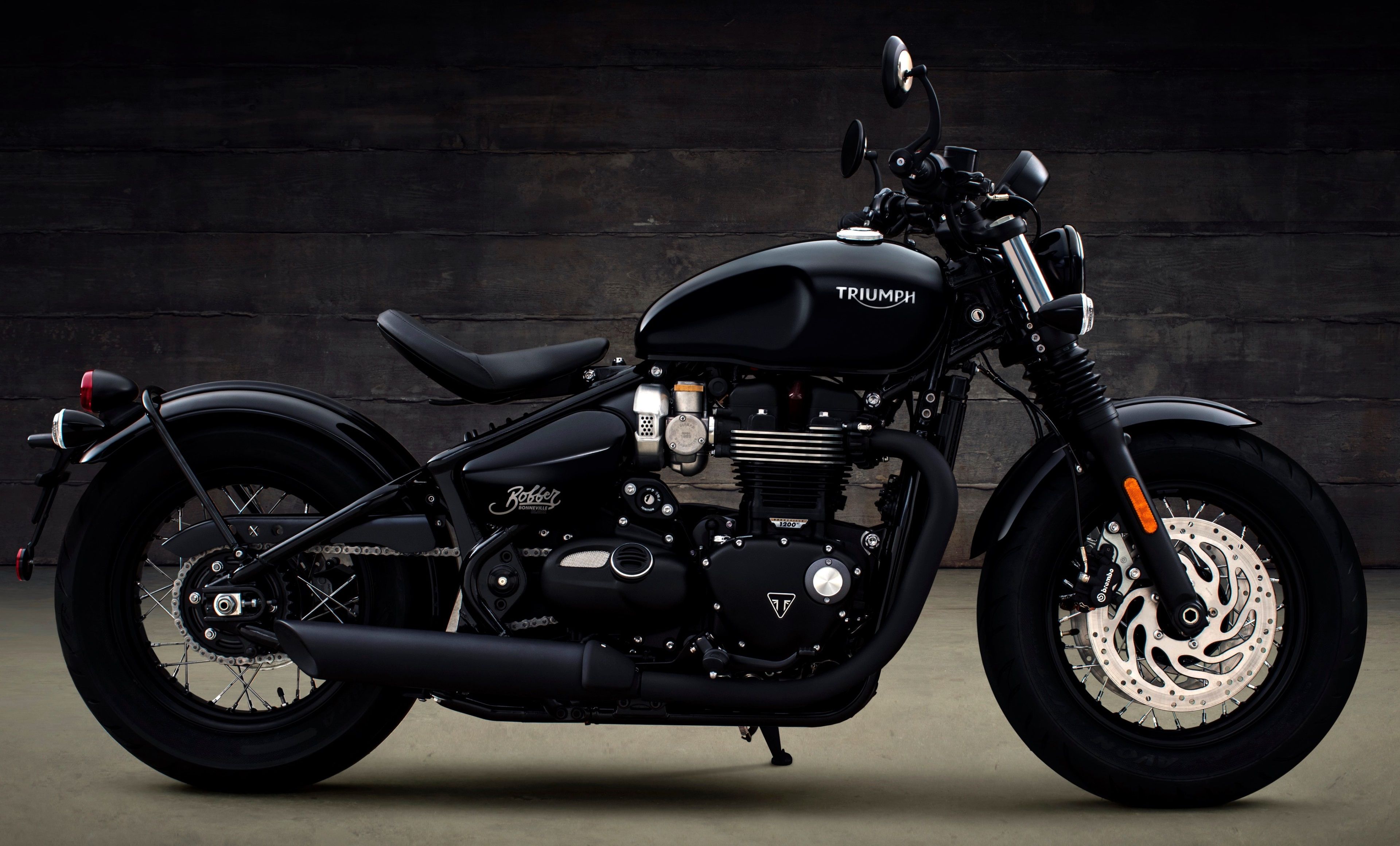 Triumph Bonneville Bobber 4k Wallpaper Desktop