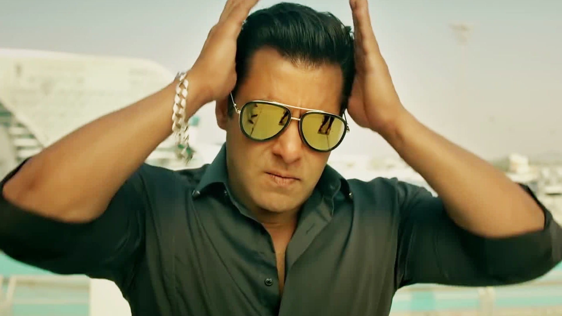 Salman Khan Desktop Wallpaper