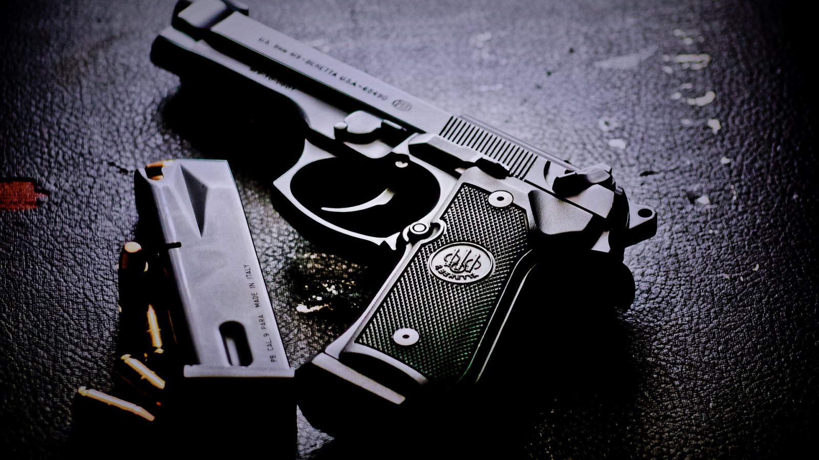 Beretta M9 Wallpaper Pistol Widescreen