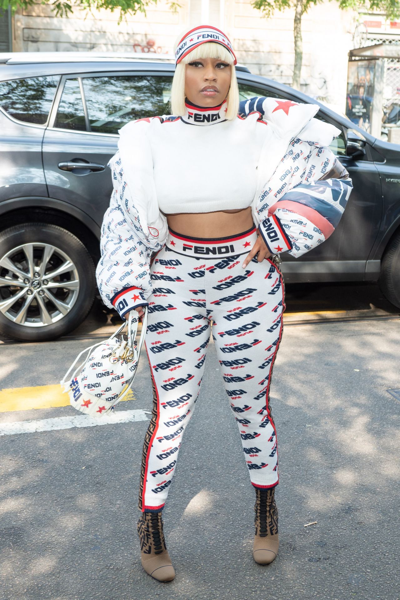 Nicki Minaj Latest Photos   CelebMafia