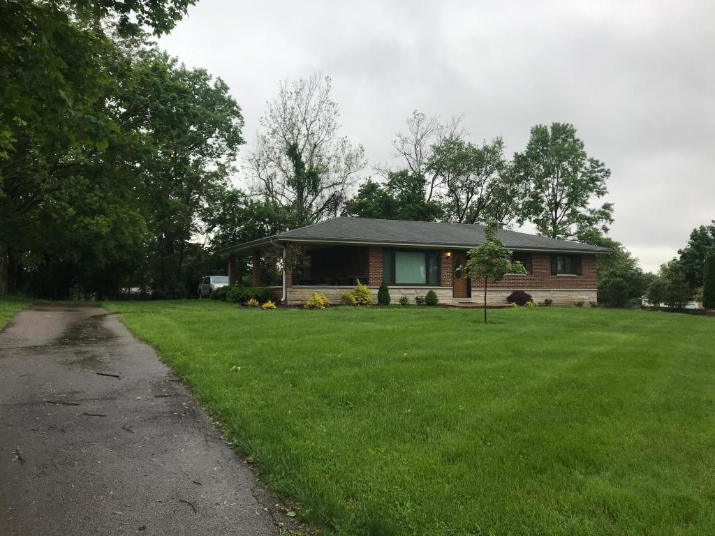 Glyn Cagny Rd Ballwin Mo Bed Bath Single Family Home