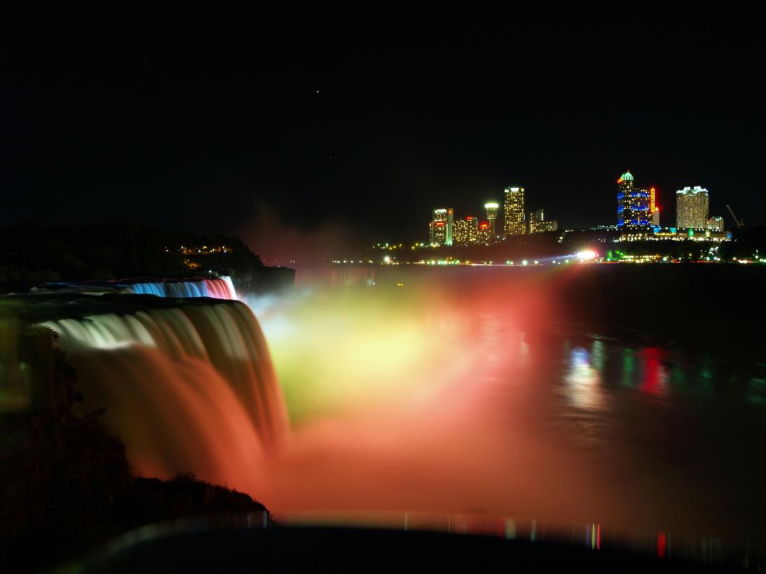 Wallpaper Niagara Falls at Night 1095x821