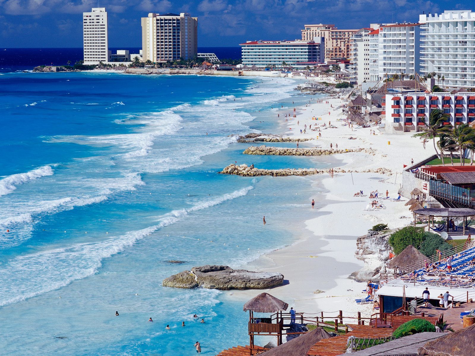 Cancun Shoreline Mexico Postcard Wallpaper