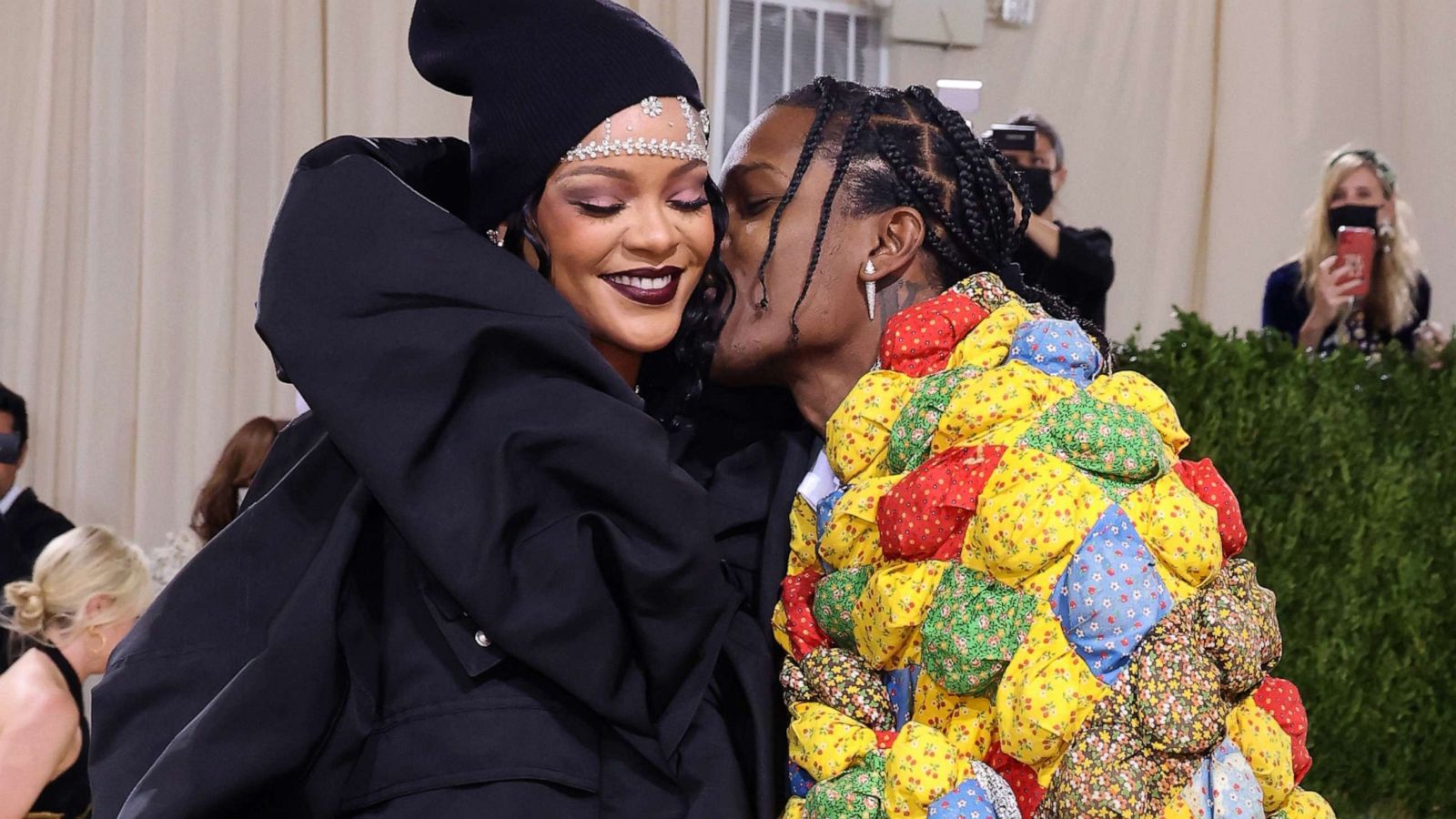 Rihanna Is Pregnant Expecting 1st Child With Boyfriend A Ap Rocky