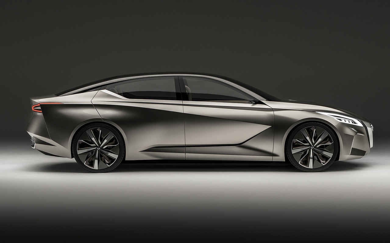 Nissan Altima Top High Resolution Image