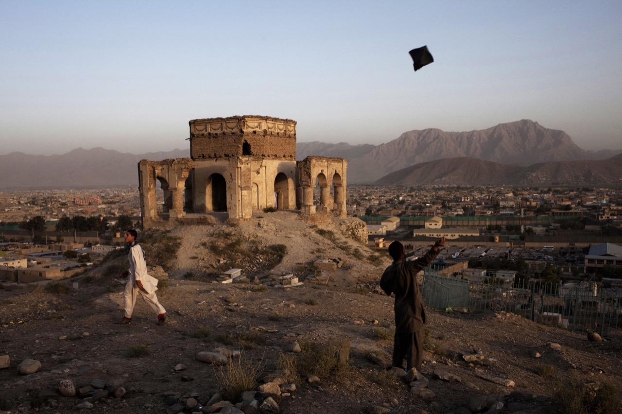 Four Tumultuous Decades In Afghanistan Magnum Photos