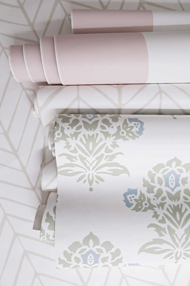 Serena Lily Washable Wallpaper By