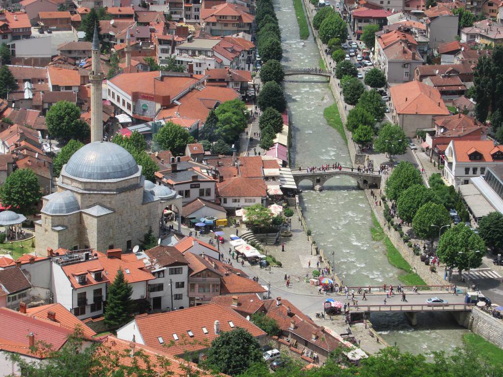 Turkish Quarter Of Prizren The Bistrica River Passes Throu
