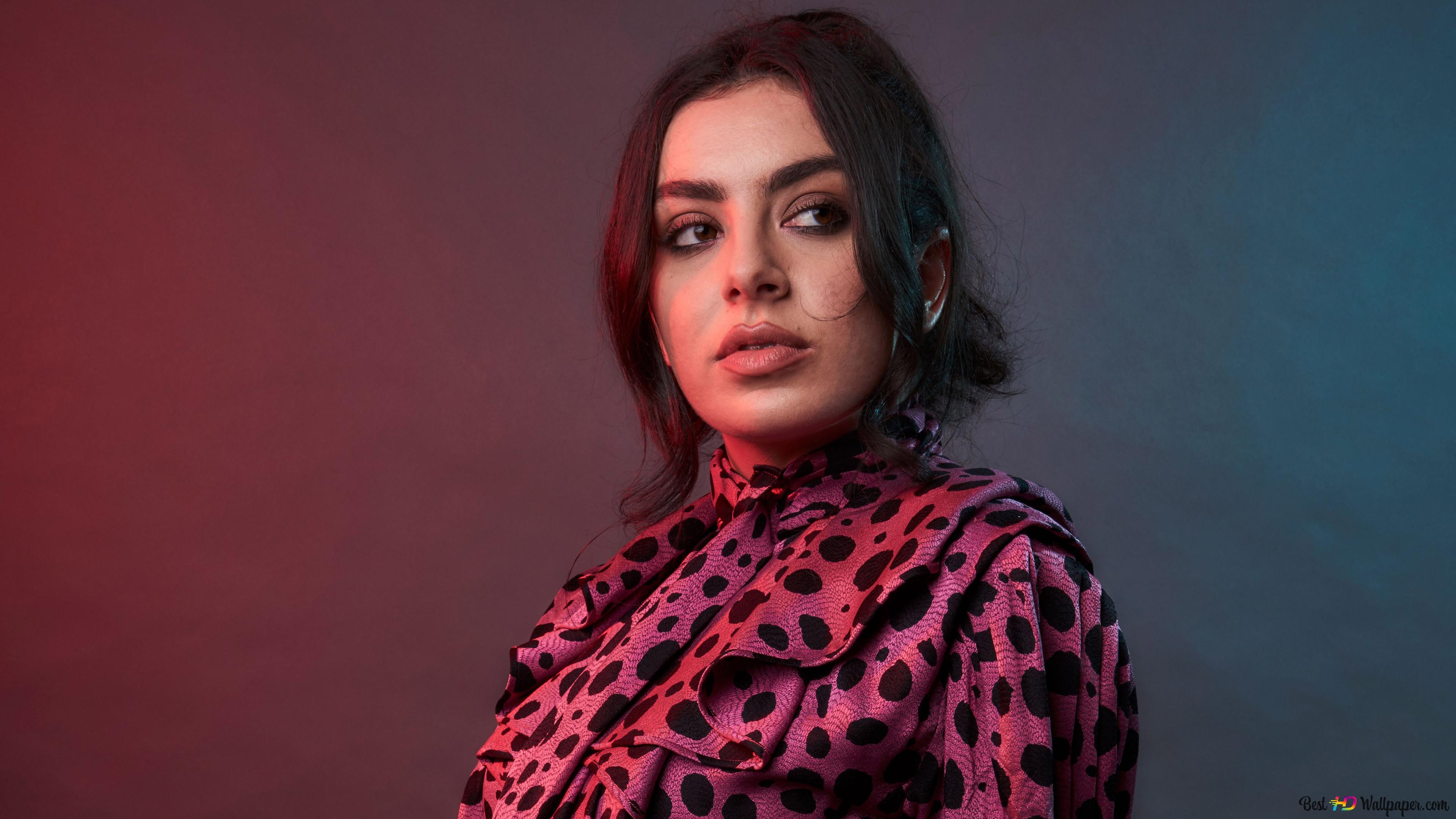 Charli Xcx Wallpaper