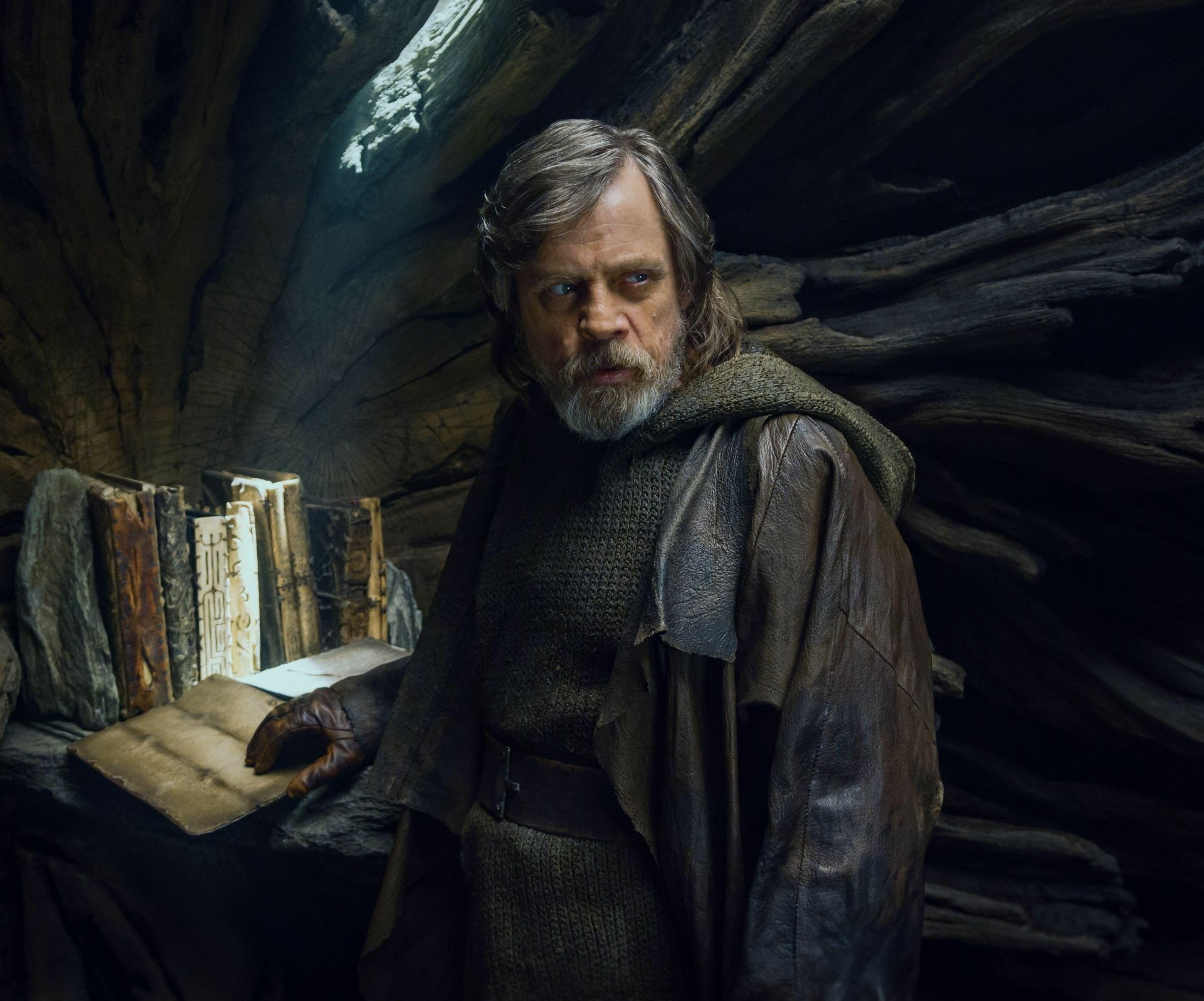Luke Skywalker Star Wars Movie Wallpaper