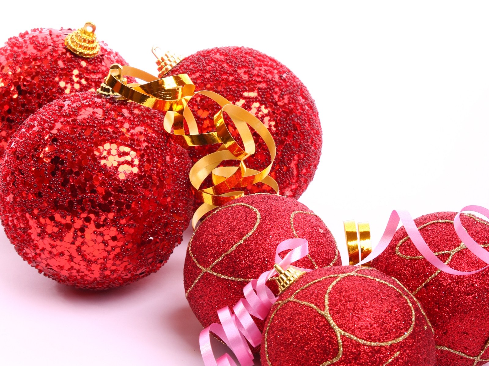 Balls Christmas Image Tree Adorned With Globes Wallpaper