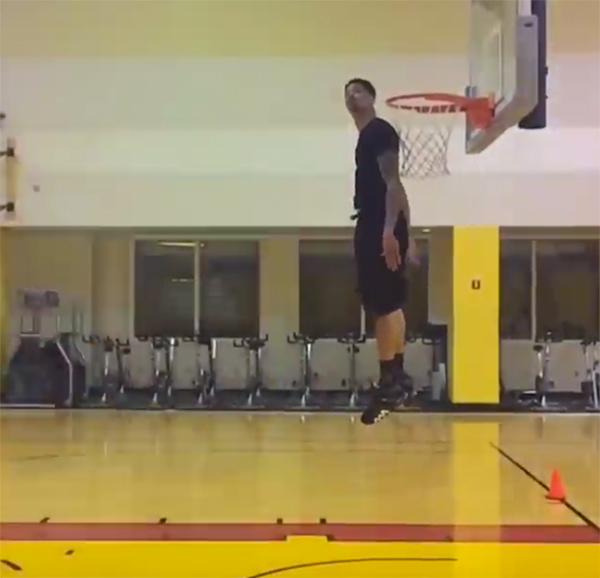 Gerald Green Can Still Get His Entire Head Above The Rim Ball Don T