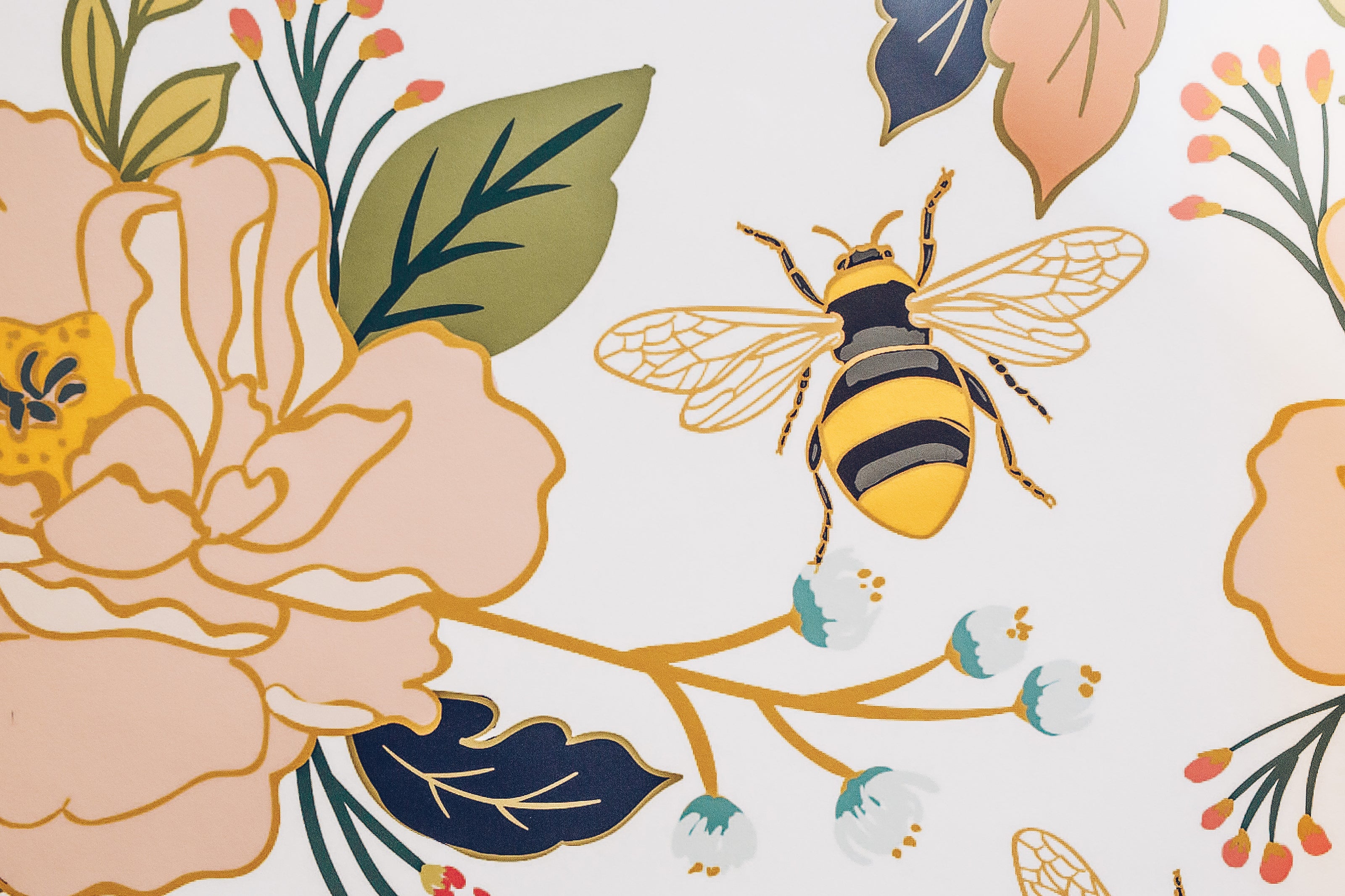 Flower Honey Bee Wallpaper Anewall Mural Wallpapers 3200x2133