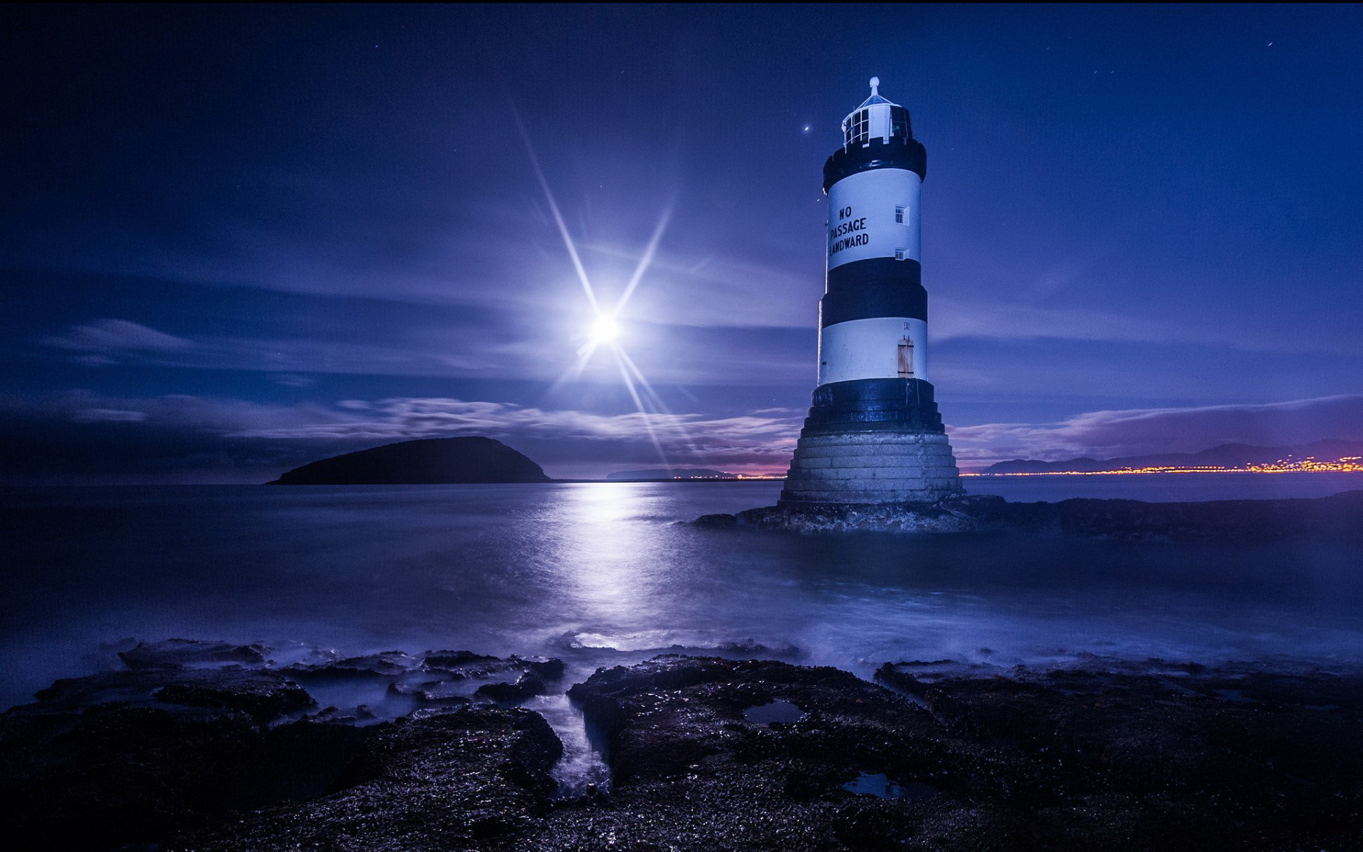 Beautiful Lighthouse Desktop Background