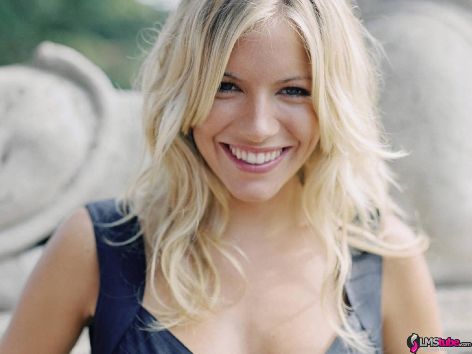 HD Wallpaper Sienna Miller High Quality And Definition