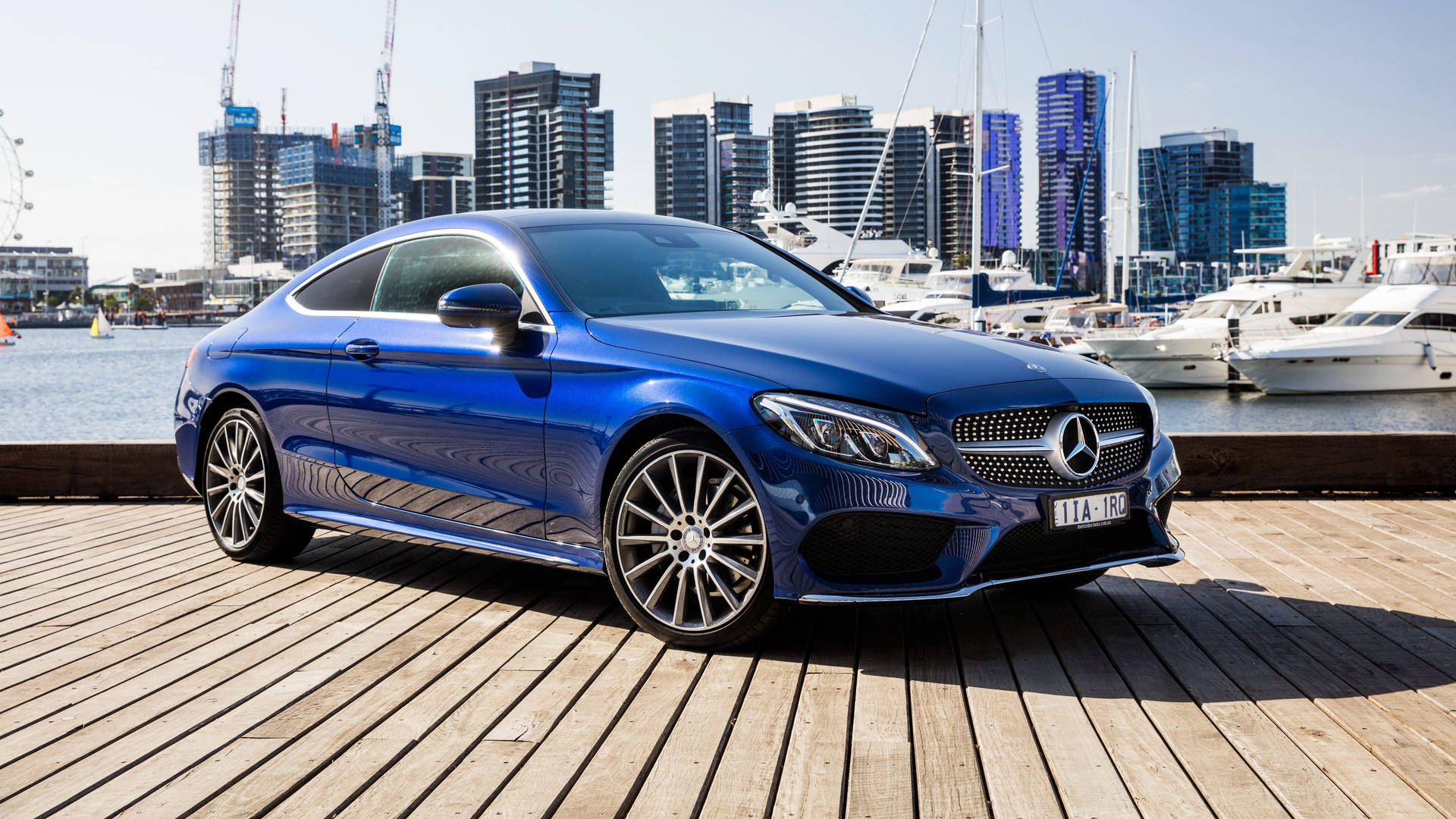 Mercedes Benz C300 Wallpaper