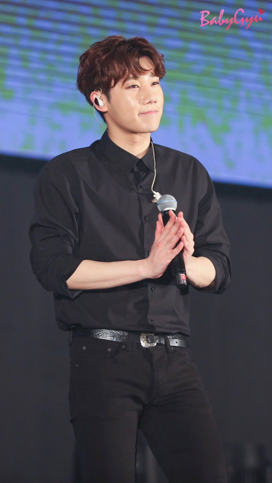 Sunggyu Oh Wow He Is Amazing In All Black This Going To