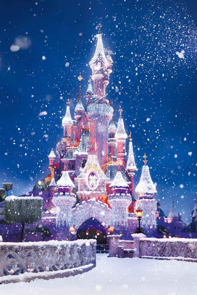 The Disney castle snow flying iPhone Wallpaper 640x960 iPhone 4 4S