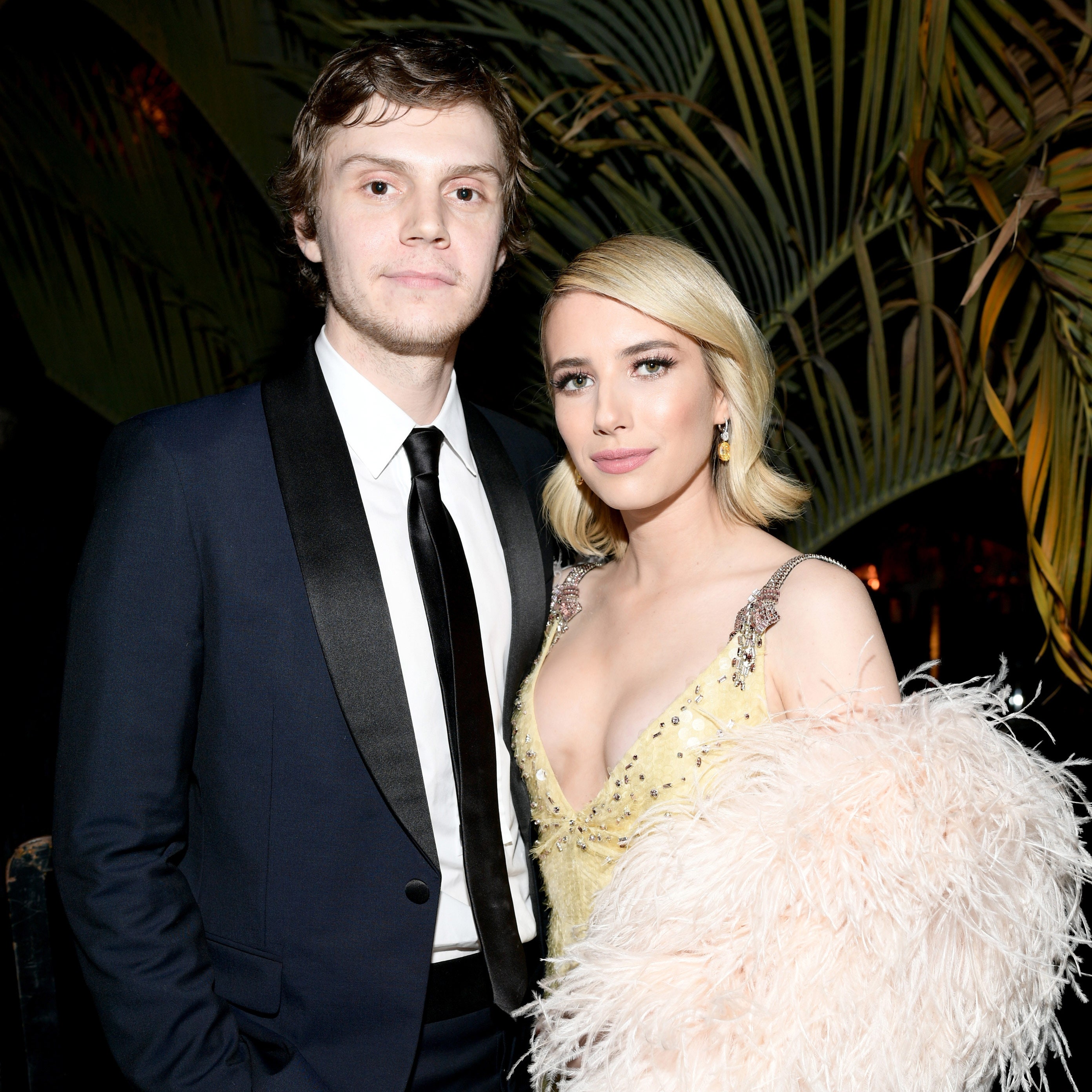 Emma Roberts And Evan Peters Have Edly Broken Up Teen Vogue