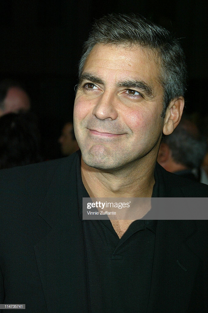 George Clooney Attending The Premiere Of Intolerable Cruelty At