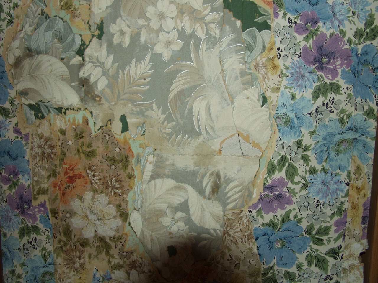 Free download How to Hand Plaster Walls to Cover Over Wallpaper or