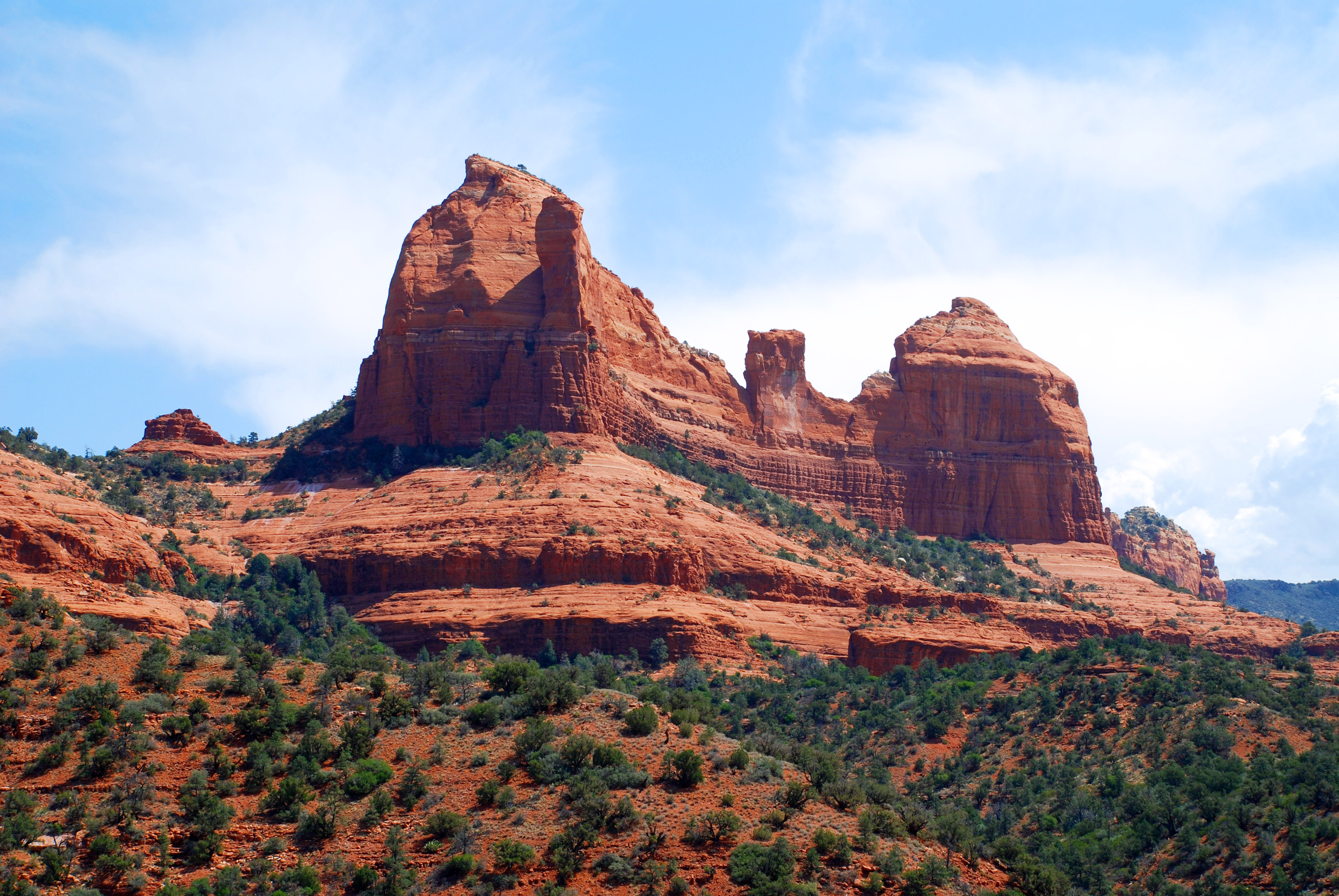 Soaring Red Rock Buttes Near Sedona Travel Wallpaper And Stock Photo