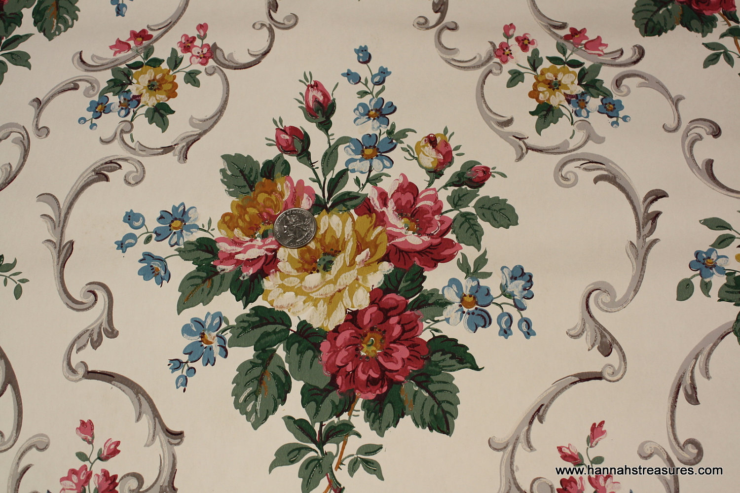 S Vintage Wallpaper Large Cabbage Rose Bouquets From