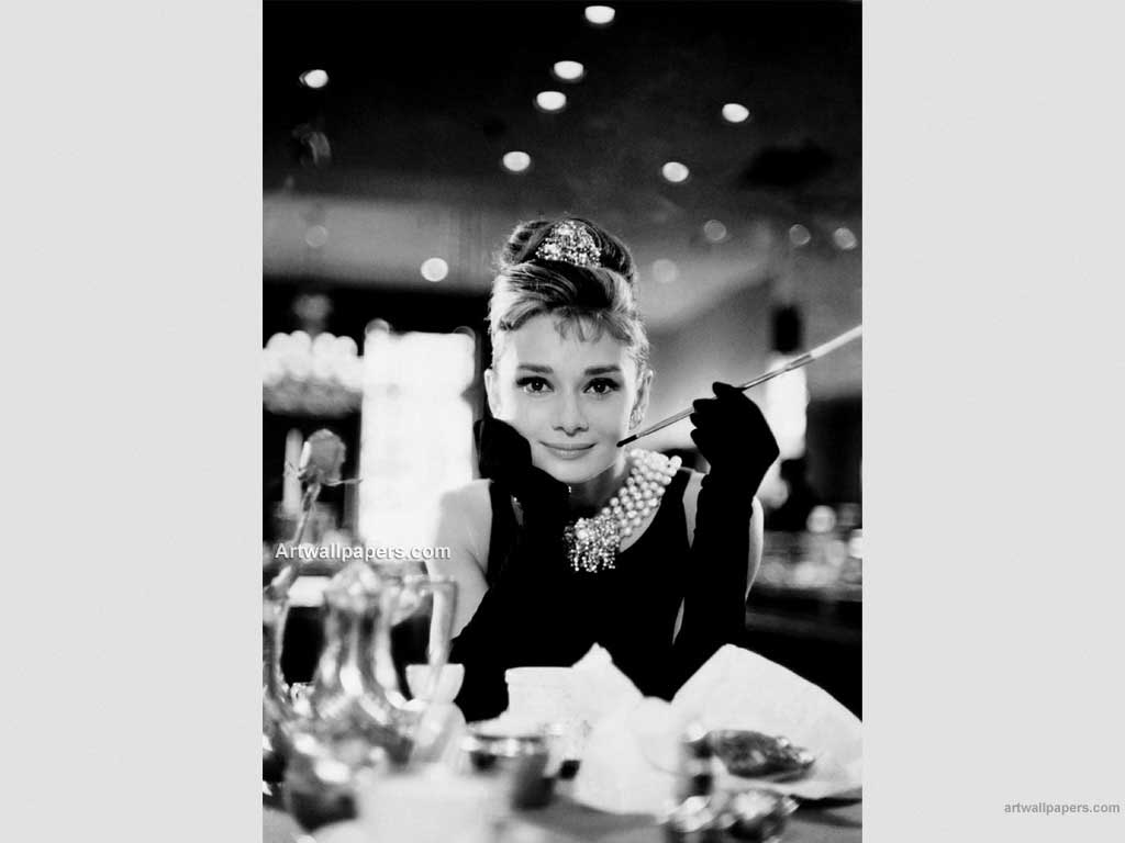 Breakfast At Tiffanys Photos Wallpapers Pictures Posters
