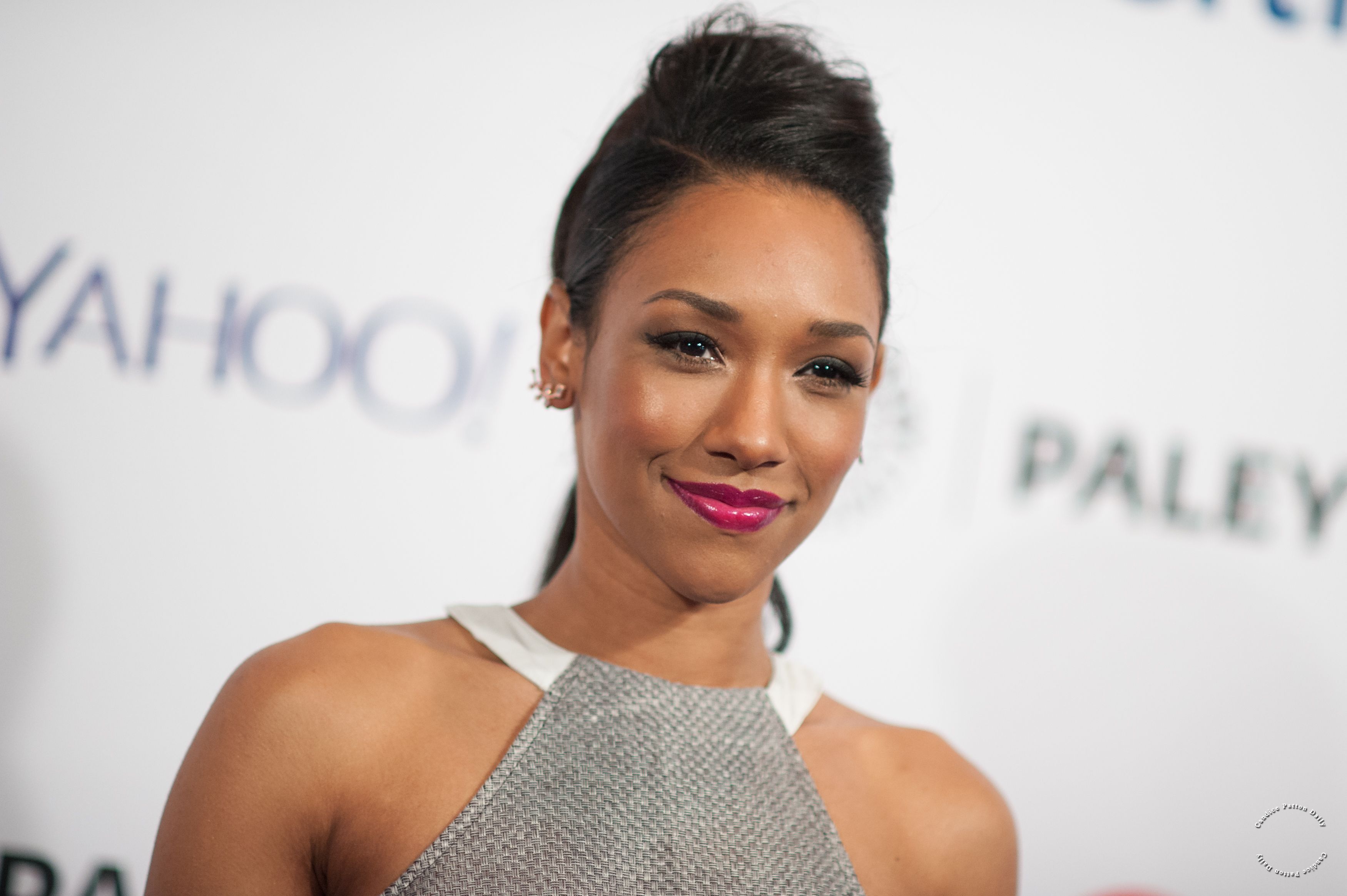 Candice Patton Wallpapers Images Photos Pictures Backgrounds