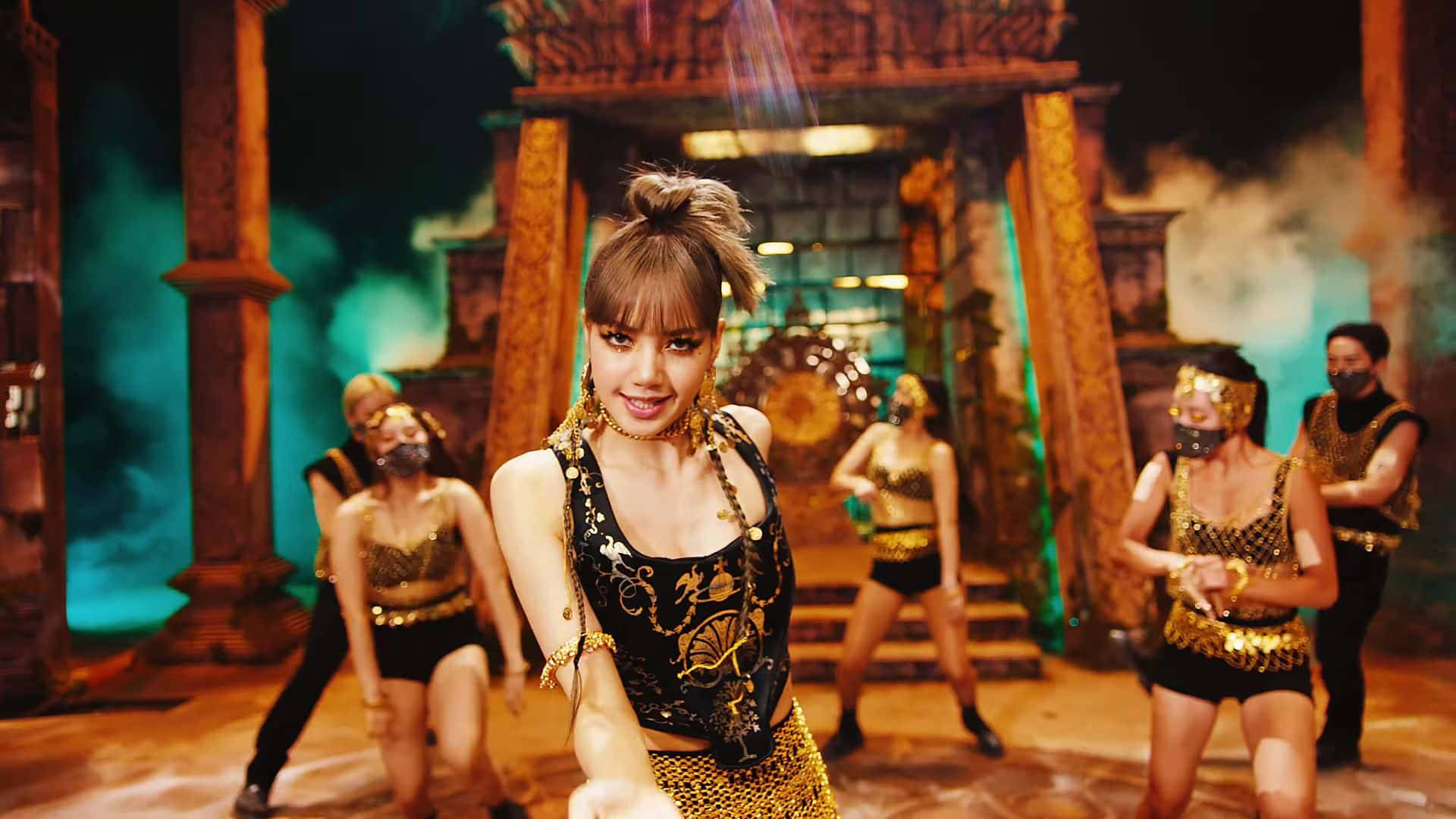 Lalisa Manoban Wallpaper