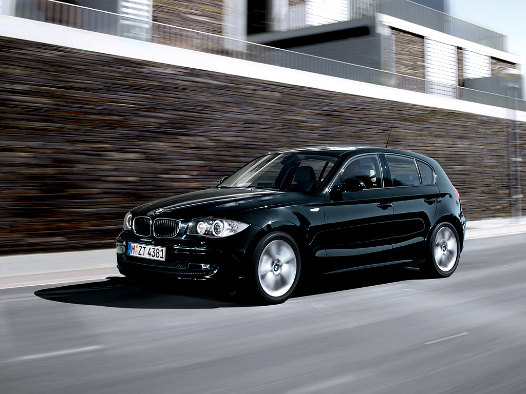 The Bmw Series Five Doors Wallpaper For Pc Automobiles
