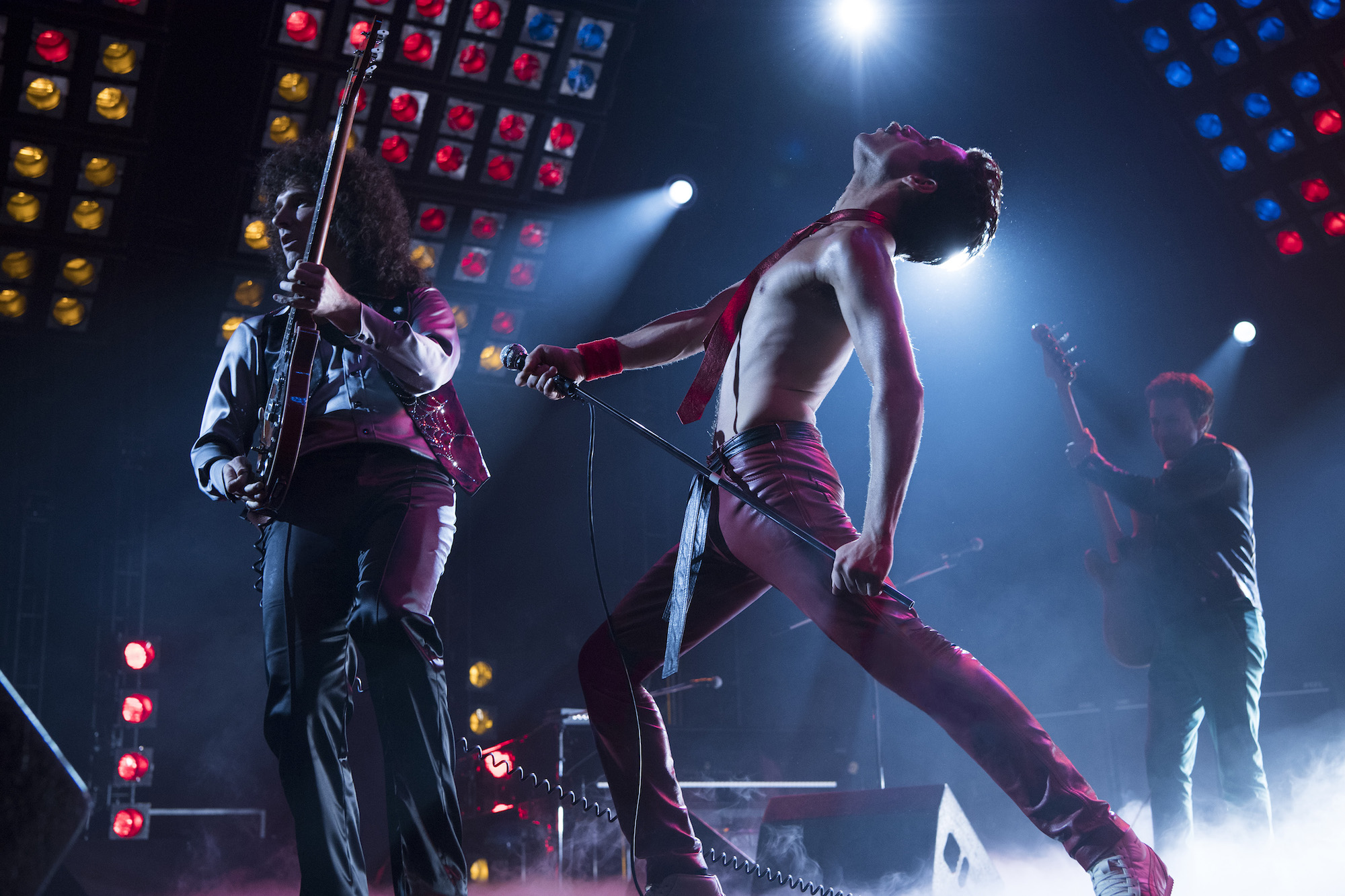 Bohemian Rhapsody Image Show Off Rami Malek As Freddie Mercury