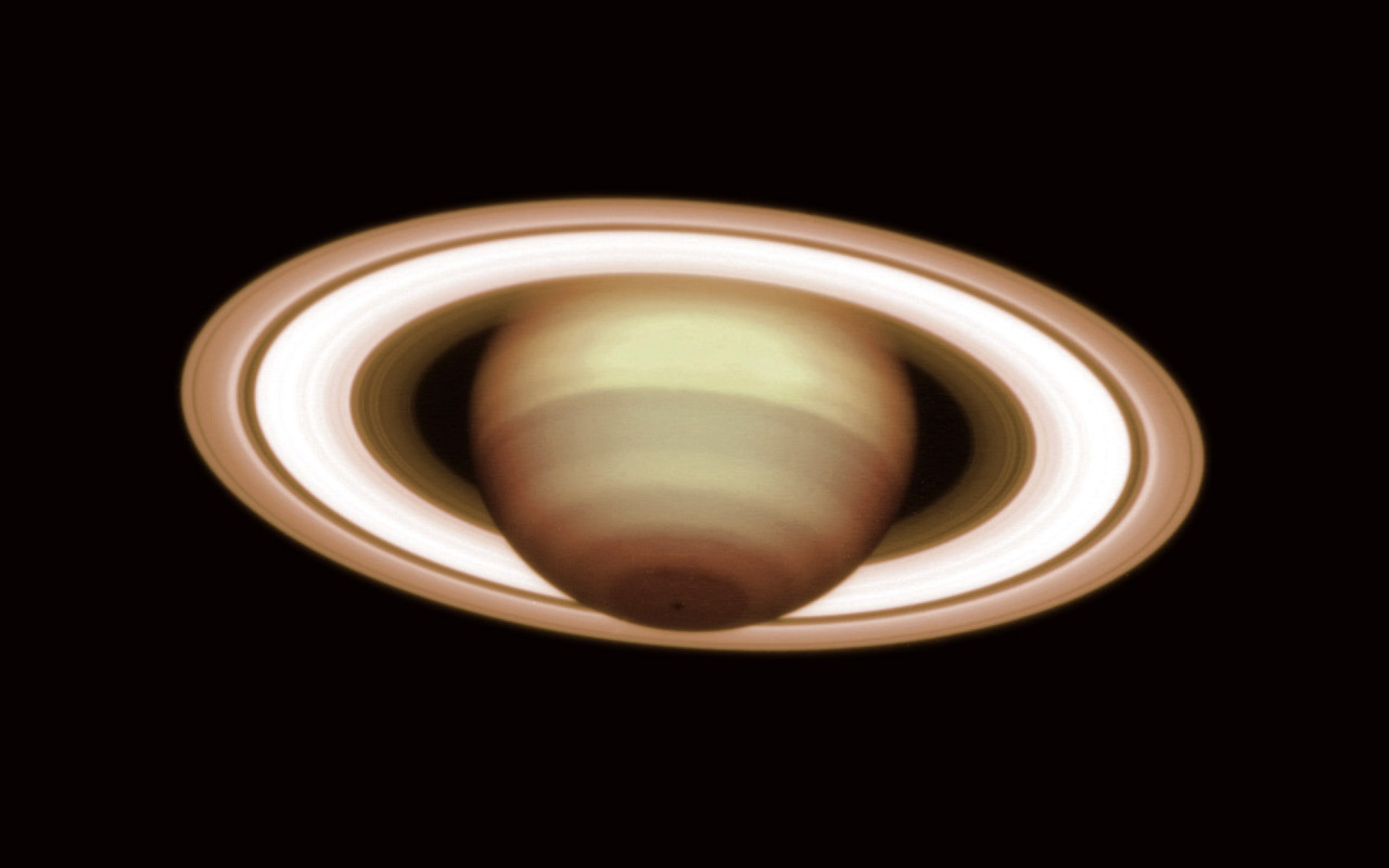 Rings Of Saturn Desktop Wallpaper