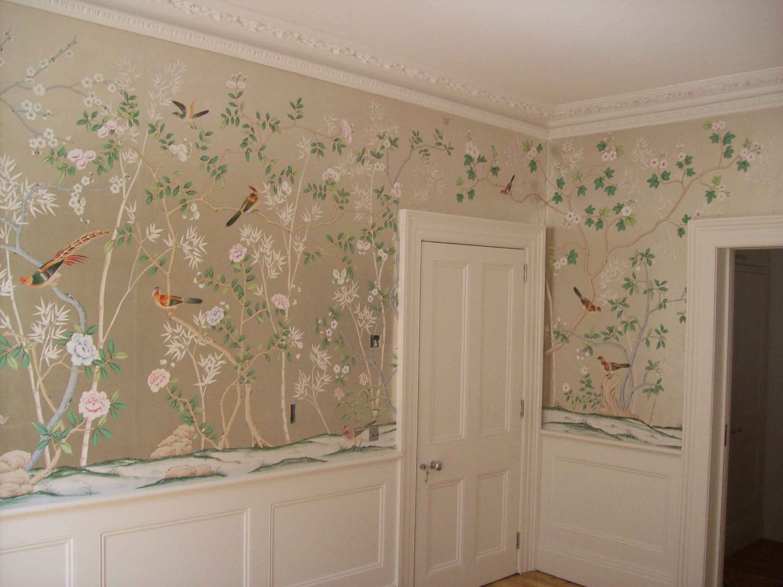 Gorgeous Green Dining Room De Gournay Wallpaper Takes Center Stage