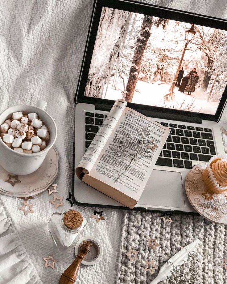 Get The We Heart It App Coffee And Books Christmas Wallpaper