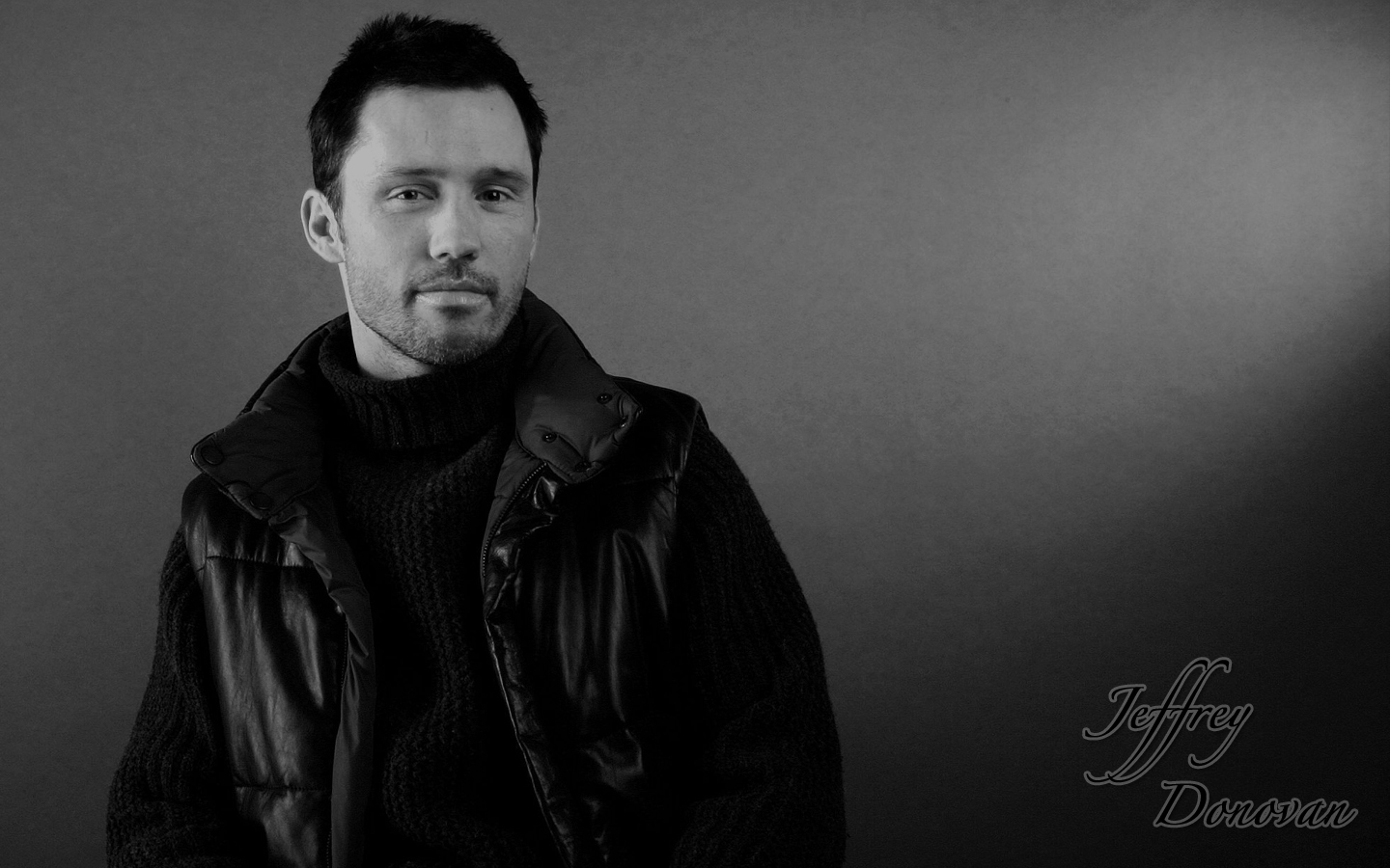 Jeffrey Donovan B Amp W Wallpaper