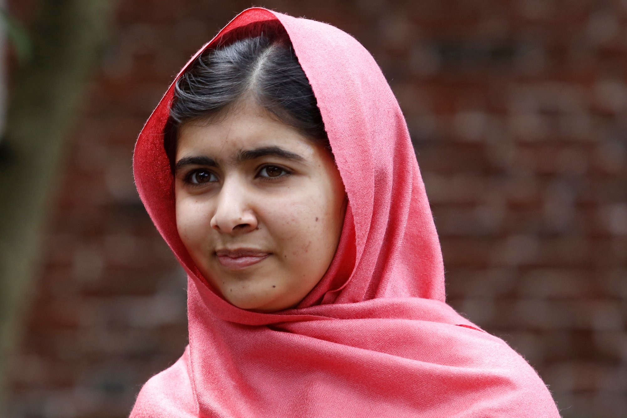 Malala Yousafzai Wallpaper X