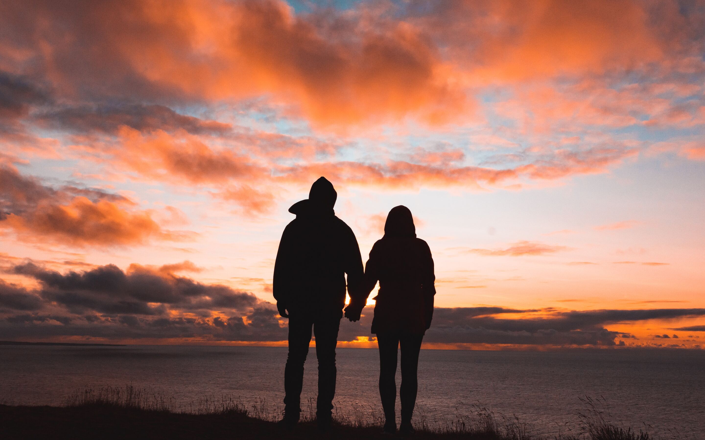 Holding Hands Wallpaper
